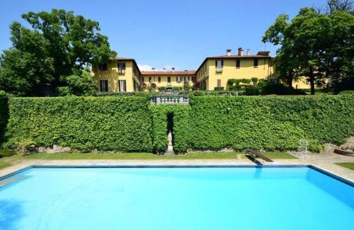 Calco Superiore Villa | Villa La Vescogna, Historic House with Pool