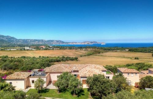 Lumio Bed & Breakfast | Villa la Vista