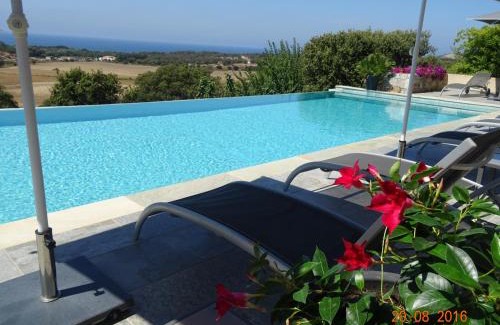 Lumio Bed & Breakfast | Villa la Vista