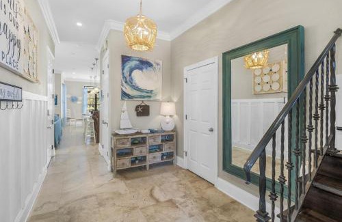 Villa Lago House | Villa Lago 1851 "The Shore Villa"