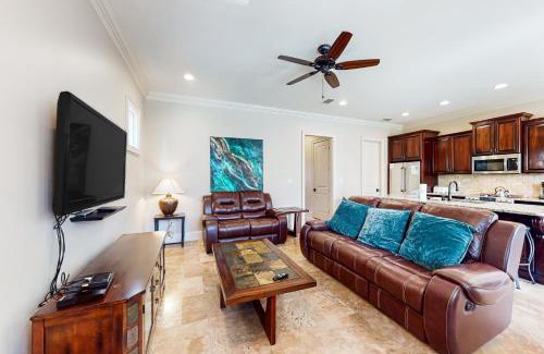 Villa Lago House | Villa Lago Sandy Feet Retreat