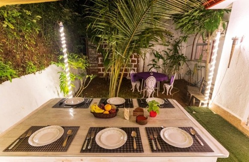Anjuna Villa | Villa lagoon on hillnOne mile from anjuna beach/sunburn party