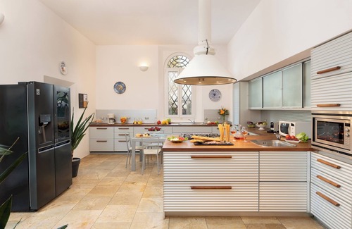 Faenza Villa | Villa Laguna 10, Emma VIllas