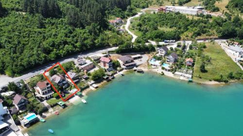Konjic Villa | Villa Lake