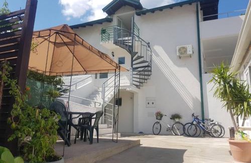 Pestani House | Villa Lana