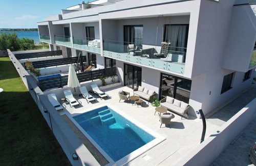 Privlaka Villa | Villa Lang - a Beach House Whit Rooftop Terrace