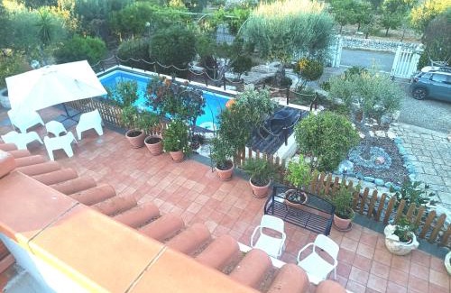 Conversano Villa | villa lanterna
