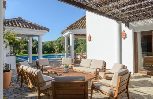 Benalup-Casas Vieja House | Villa Lara