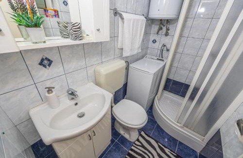 Klenovica Apartment | Villa Lara