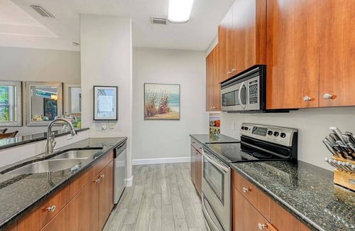 South Sarasota House | Villa Las Flores: Private Pool Renovation Sleeps 8