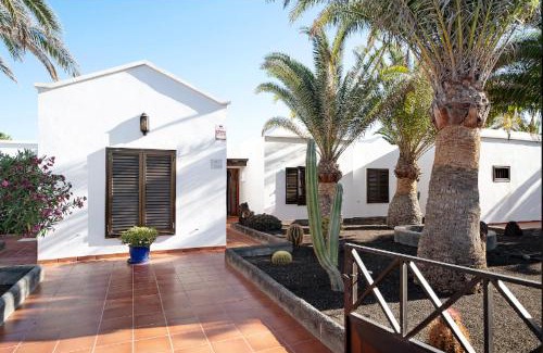 Playa Blanca House | Villa Las Palmeras
