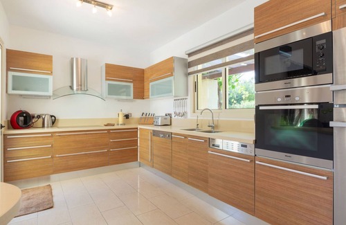 Latchi Cottage | Villa Latchi Marina 12 - a villa that sleeps 6 guests in 3 bedrooms