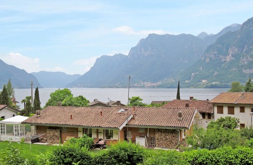 Vesta Apartment | Villa Laura by Interhome