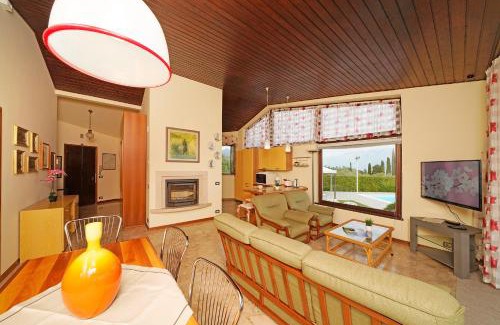 Toscolano Maderno Villa | Villa Laura