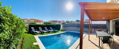 Cala'n Bosch Villa | Villa Lauvic