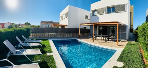 Cala'n Bosch Villa | Villa Lauvic