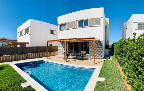 Cala'n Bosch Villa | Villa Lauvic