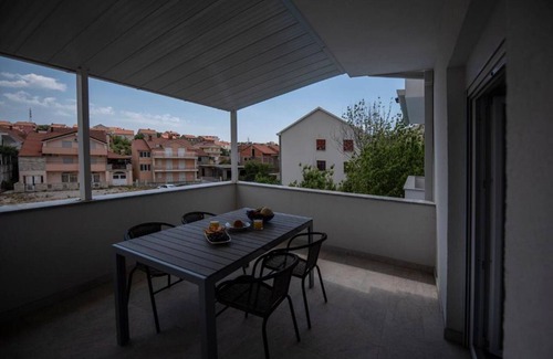 Ravno Apartment | Villa Lavanda - Two Bedroom Apartment with Balcony A1