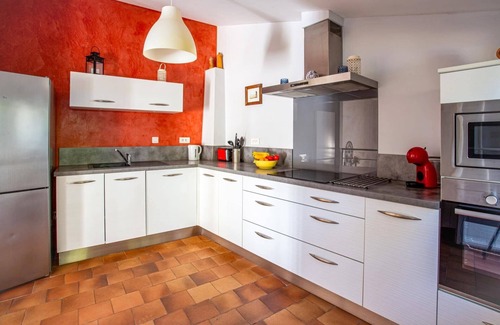 Taillades Villa | Villa Le Bastidon by Villa Plus