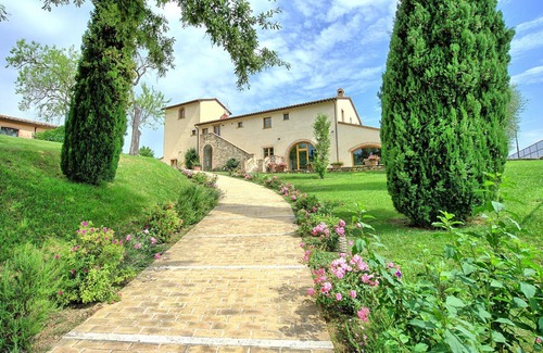Sarteano Villa | Villa Le Buche - Villa with private pool