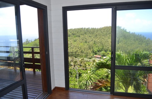 Grande Anse Villa | Villa Le Chat Perché de Grand'anse panoramic sea view