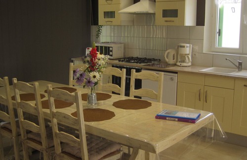 Montseret House | Villa "Le Clos" sleeps 4 with private pool