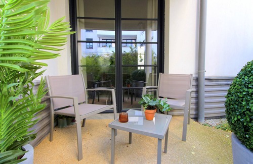 Chessy House | VILLA Le Madison: Townhouse for 12 people Val d'Europe-Disneyland Chessy