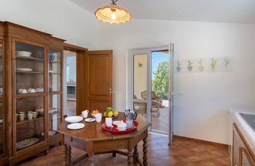Caronia Villa | Villa Le Sorbe 12, Emma Villas