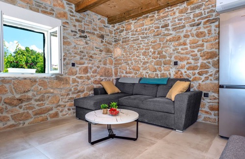 Sibenik House | Villa Lea&Robi (V2542-K1) - Unešić