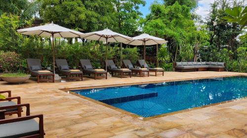 Siem Reap Villa | Villa Leakhena - Private Luxury Colonial Style 12 Bedrooms Pool Villa