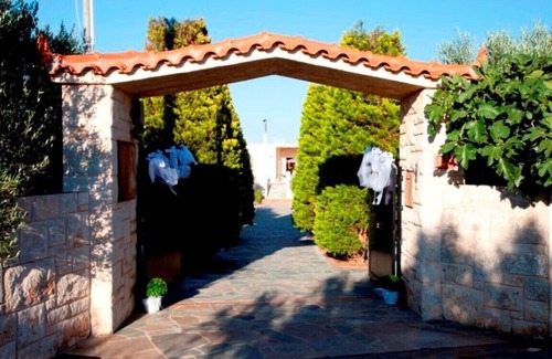 Agriana Villa | Villa Lefteri 'By Checkin'