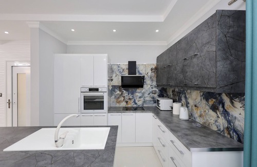 Berat Villa | Villa Lejzo: Second Floor Villa with Balcony and Garden