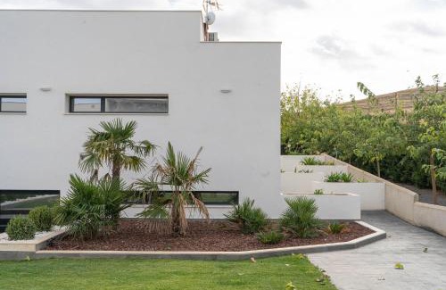Urda Villa | Villa Lemar