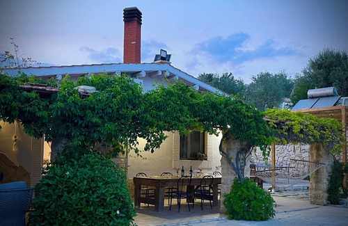 Ferla Villa | Villa Lenzo - Between nature and wonder
