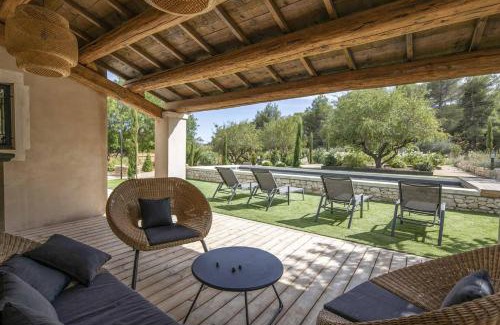 Maussane-les-Alpilles Villa | Villa Les Alpilles by Villa Plus