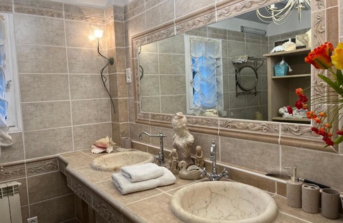 Sernhac Apartment | villa les iris