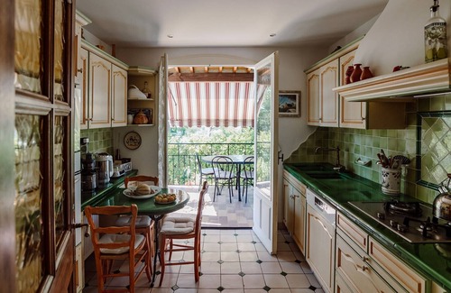 Chateau-Arnoux-Saint-Auban Villa | Villa Les Iris