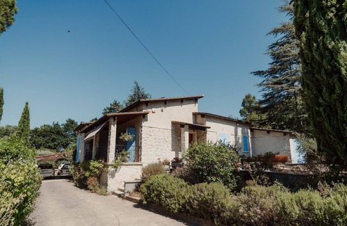 Chateau-Arnoux-Saint-Auban Villa | Villa Les Iris