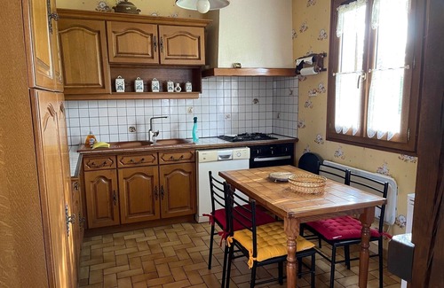 Genouilly Villa | Villa les Sceps - Comfort and quiet - Pets welcome