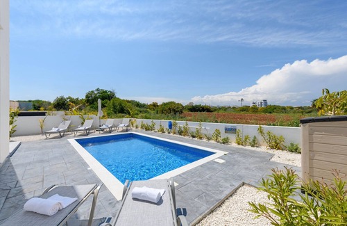Paralimni Villa | Villa Levanda #40 - Charming Agia Triada Getaway