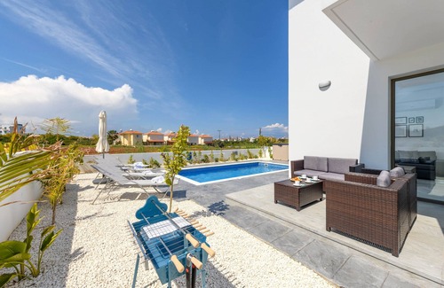 Paralimni Villa | Villa Levanda #40 - Charming Agia Triada Getaway