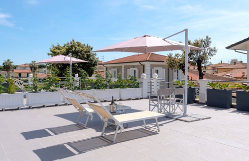 Lido di Camaiore Villa | Villa Levante