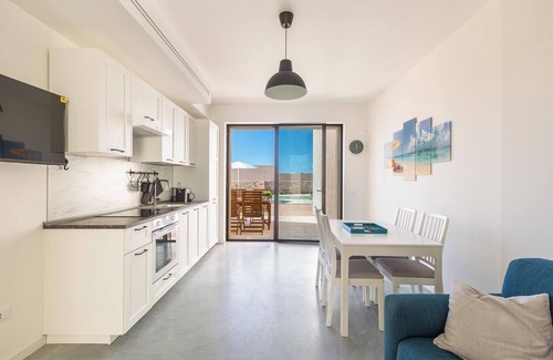 Cenate Apartment | Villa Li Santi - 2 by BarbarHouse
