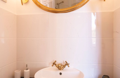 Fano Bed & Breakfast | Villa Liberty B&B