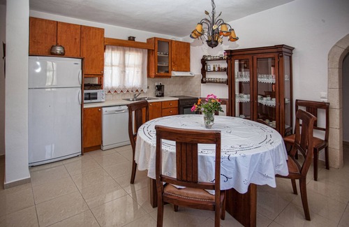 Agios Vasileios Villa | Villa Liberty with fantastic view,close to a farm in a traditional village.