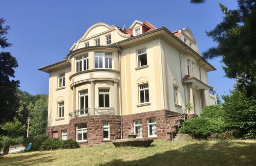 Friedrichroda Apartment | Villa Liebetrau -Residence in the Park-