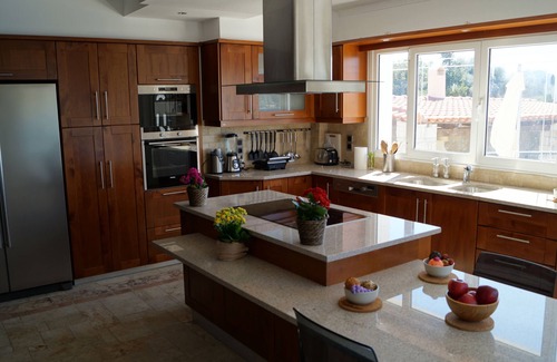 Limni Vouliagmenis Villa | Villa LimninAn Oasis between Sea and Lake