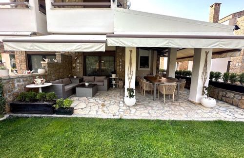 Porto Carras Villa | Villa Linda