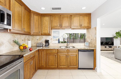 Boca Raton Villa | Villa Lina 4 bedroom Heated Pool/BBQ