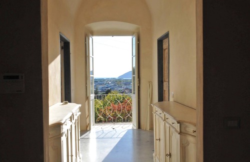 Ortonovo House | VILLA LINDA 12P Charming villa with pool, WiFi, BBQ, close beaches and 5 Terre